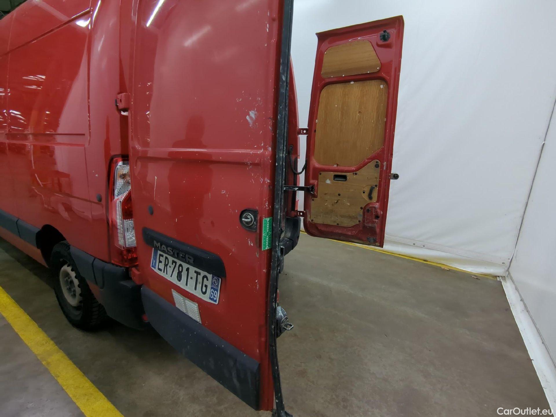  Renault  Master RENAULT  VU 4p Fourgon FG GCf Trac F3500 L2H2 dCi 110 S&S Euro6 #18