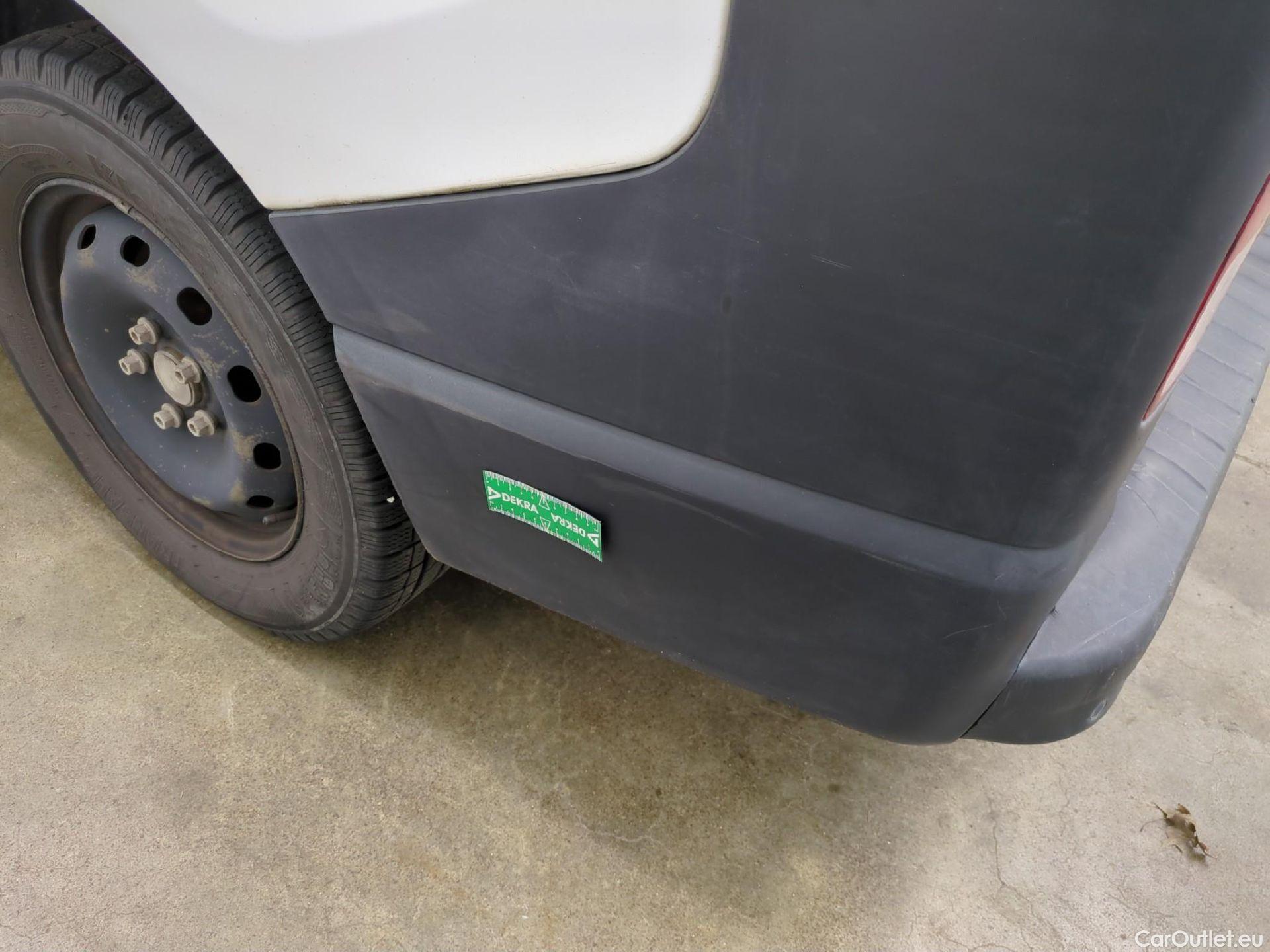  Renault  Trafic  Fourgon L1H1 1000 Confort 1.6 dCi 95CV BVM6 E6dT #33