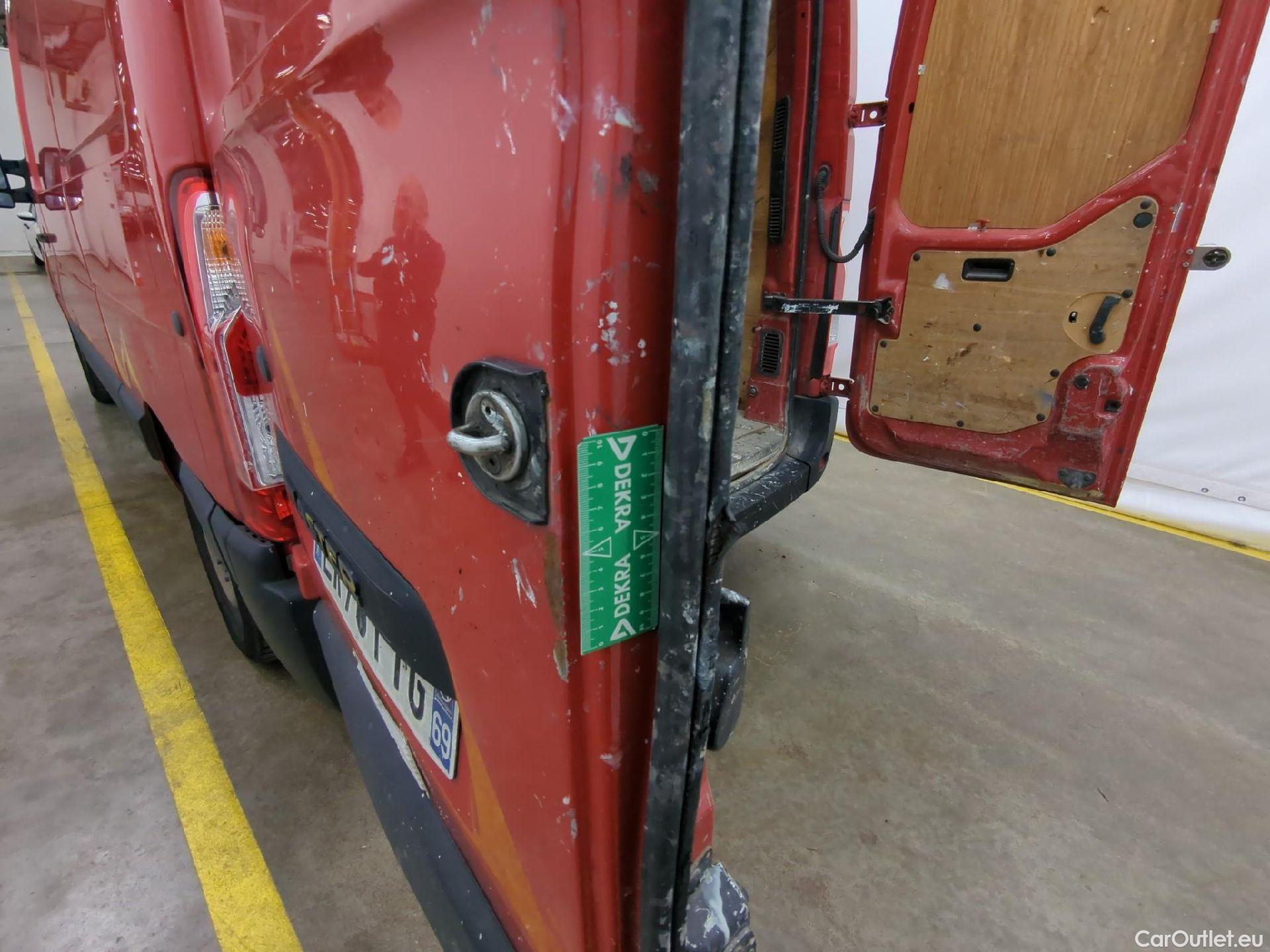  Renault  Master RENAULT  VU 4p Fourgon FG GCf Trac F3500 L2H2 dCi 110 S&S Euro6 #17