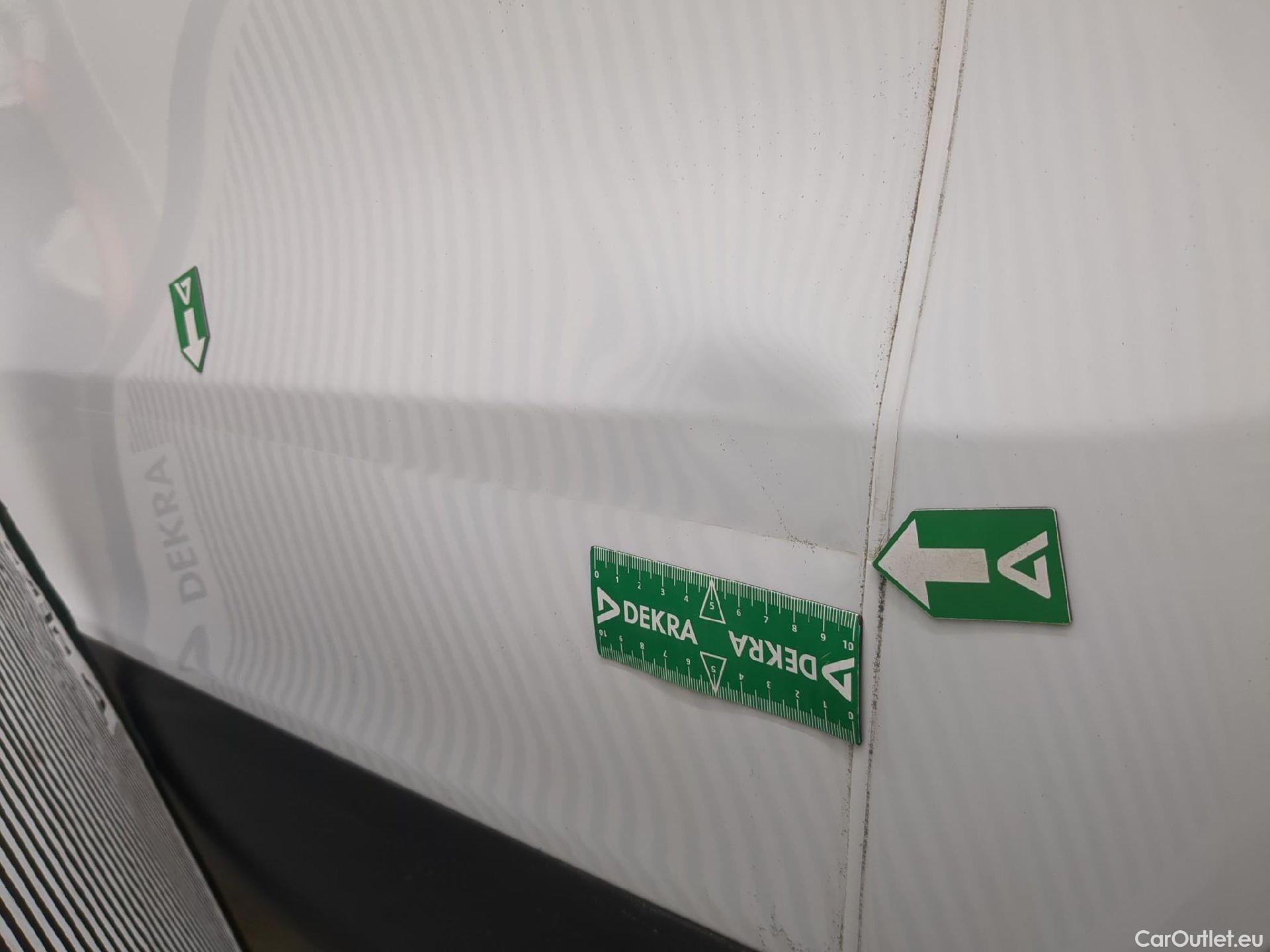  Renault  Trafic  Fourgon L1H1 1000 Confort 1.6 dCi 95CV BVM6 E6dT #64