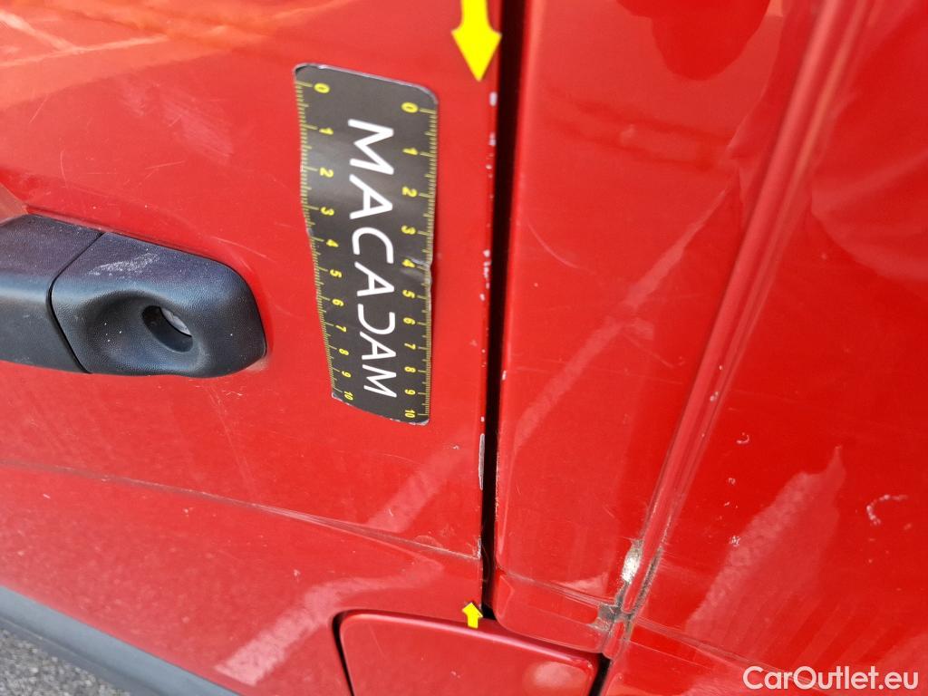  Renault  Master RENAULT  VU 4p Fourgon FG GCf Trac F3500 L2H2 dCi 130 Euro6 #105