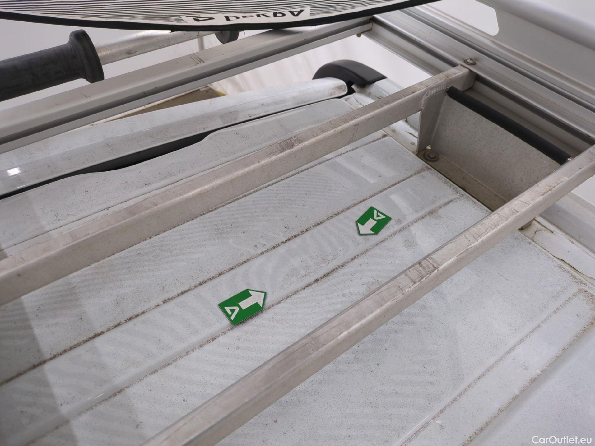  Renault  Trafic  Fourgon L1H1 1000 Confort 1.6 dCi 95CV BVM6 E6dT #50