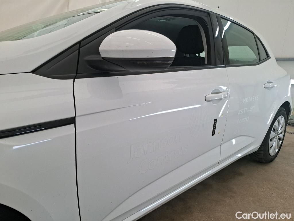  Renault  Megane RENAULT Mégane Société / 2016 / 5P / Berline / VU Air Nav 2P Blue dCi 95 #10