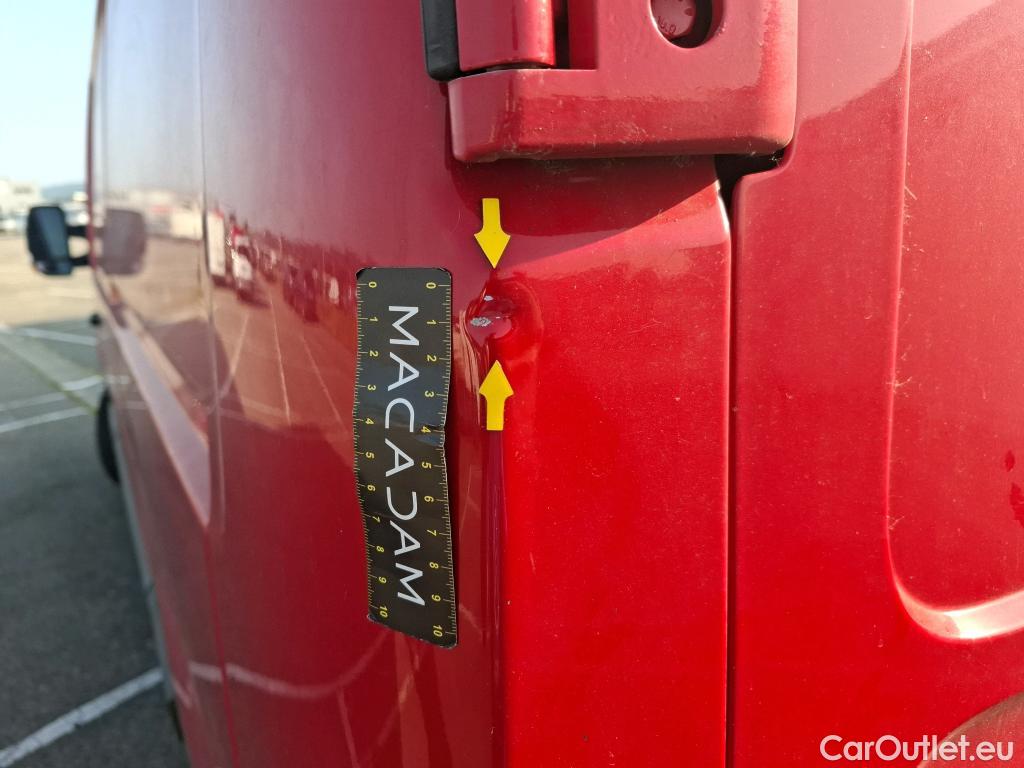  Renault  Master  III Fourgon L2H2 3 5 Grand Confort dCi 130CV BVM6 E6 #79