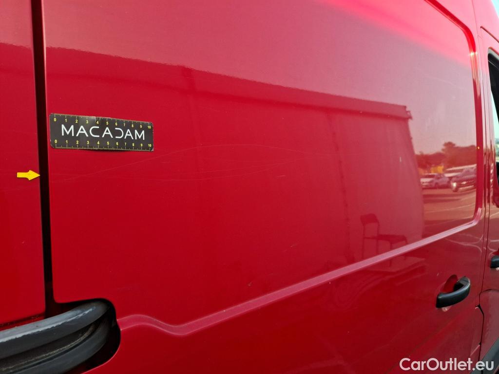  Renault  Master  III Fourgon L2H2 3 5 Grand Confort dCi 130CV BVM6 E6 #13