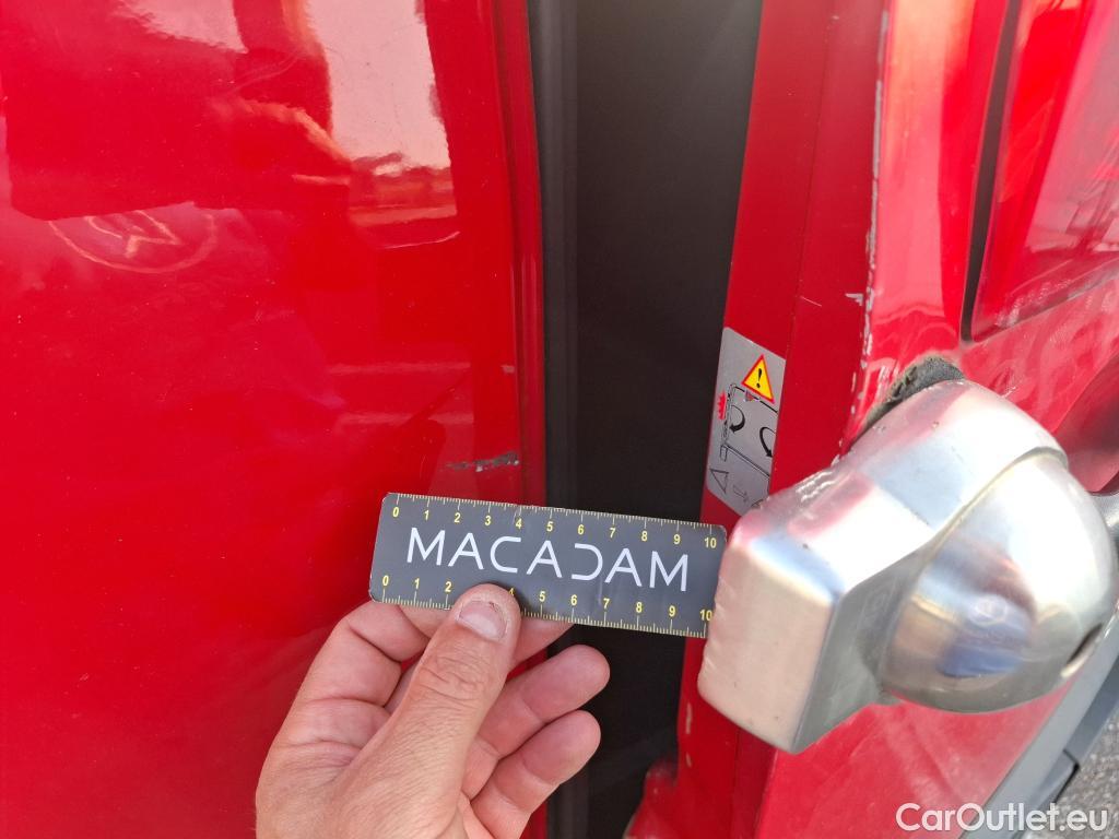  Renault  Master  III Fourgon L2H2 3 5 Grand Confort dCi 130CV BVM6 E6 #44