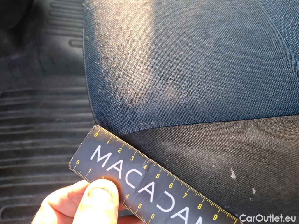  Renault  Master RENAULT  VU 4p Fourgon FG GCf Trac F3500 L2H2 dCi 130 Euro6 #78