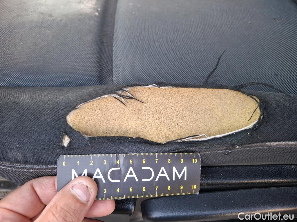  Renault  Master  III Fourgon L2H2 3 5 Grand Confort dCi 130CV BVM6 E6 #9