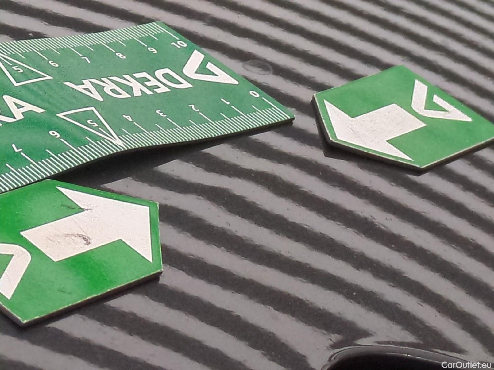  Citroen  C4 Cactus  Feel Business 1.5 BlueHDI 120CV BVA6 E6dT #36