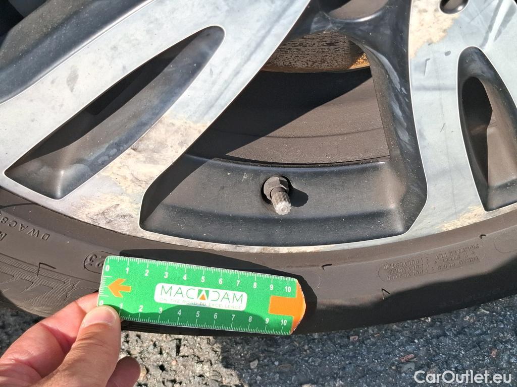  Mercedes  B-Klasse MERCEDES-BENZ CLASSE B 5p MP B 180 Business Edition BA7 5P #37