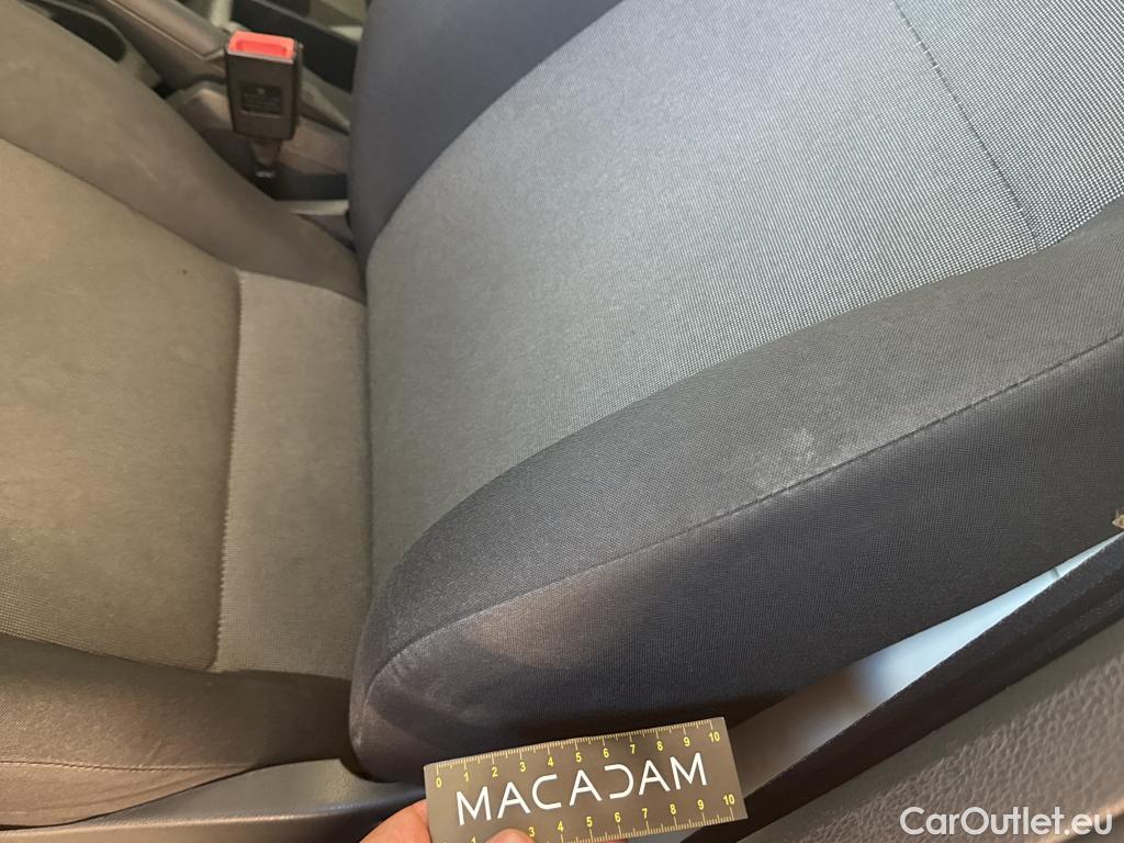  Volkswagen  Caddy VOLKSWAGEN  Van / 2015 / 4P / Fourgonnette 2.0 TDI 75 Business Line #18