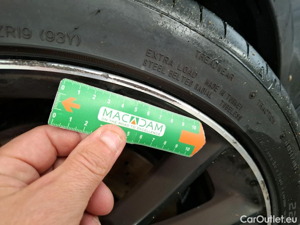  Mercedes  CLA-Klasse MERCEDES-BENZ CLA Coupe / 2019 / 4P / Coupé CLA 220 d AMG Line BA8 #30