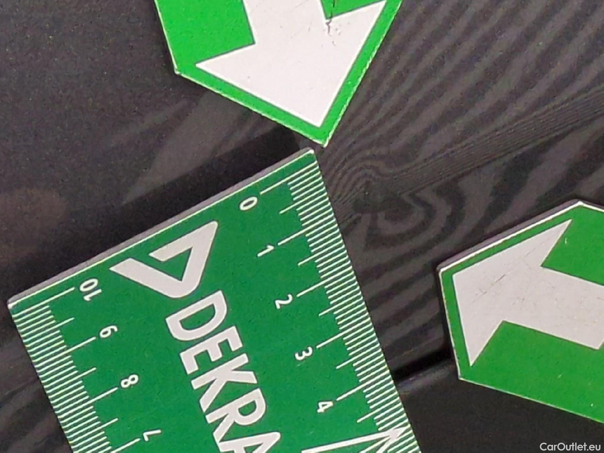  Citroen  C4 Cactus  Feel Business 1.5 BlueHDI 120CV BVA6 E6dT #47