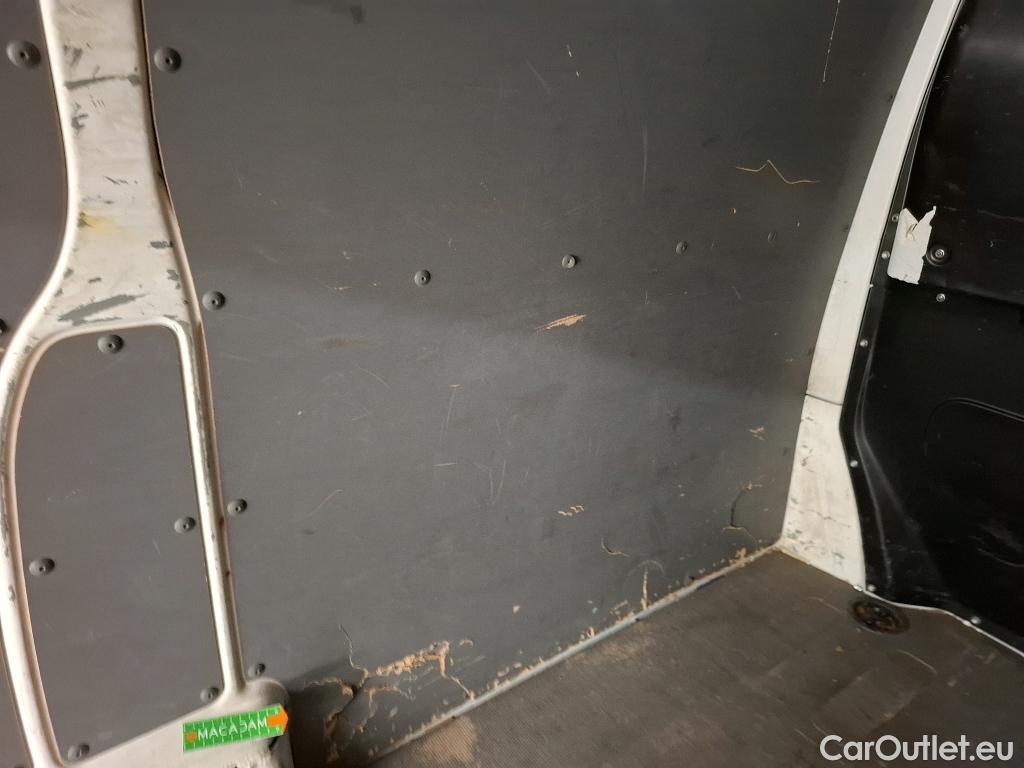  Volkswagen  Transporter VOLKSWAGEN   2019  4P  Fourgon tôlé 20 TDi 150 L2H1 Business Line #18