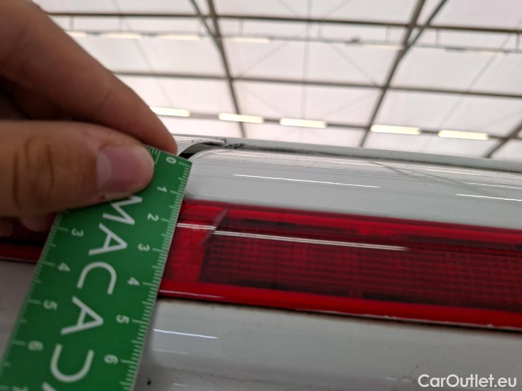  Volkswagen  Transporter VOLKSWAGEN   2019  4P  Fourgon tôlé 20 TDi 150 L2H1 Business Line #17