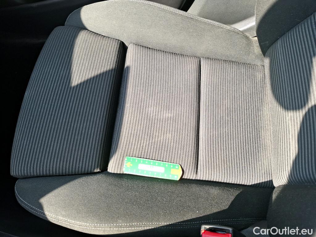  Mercedes  B-Klasse MERCEDES-BENZ CLASSE B 5p MP B 180 Business Edition BA7 5P #59