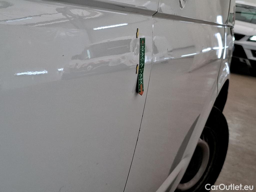  Volkswagen  Transporter VOLKSWAGEN   2019  4P  Fourgon tôlé 20 TDi 150 L2H1 Business Line #15