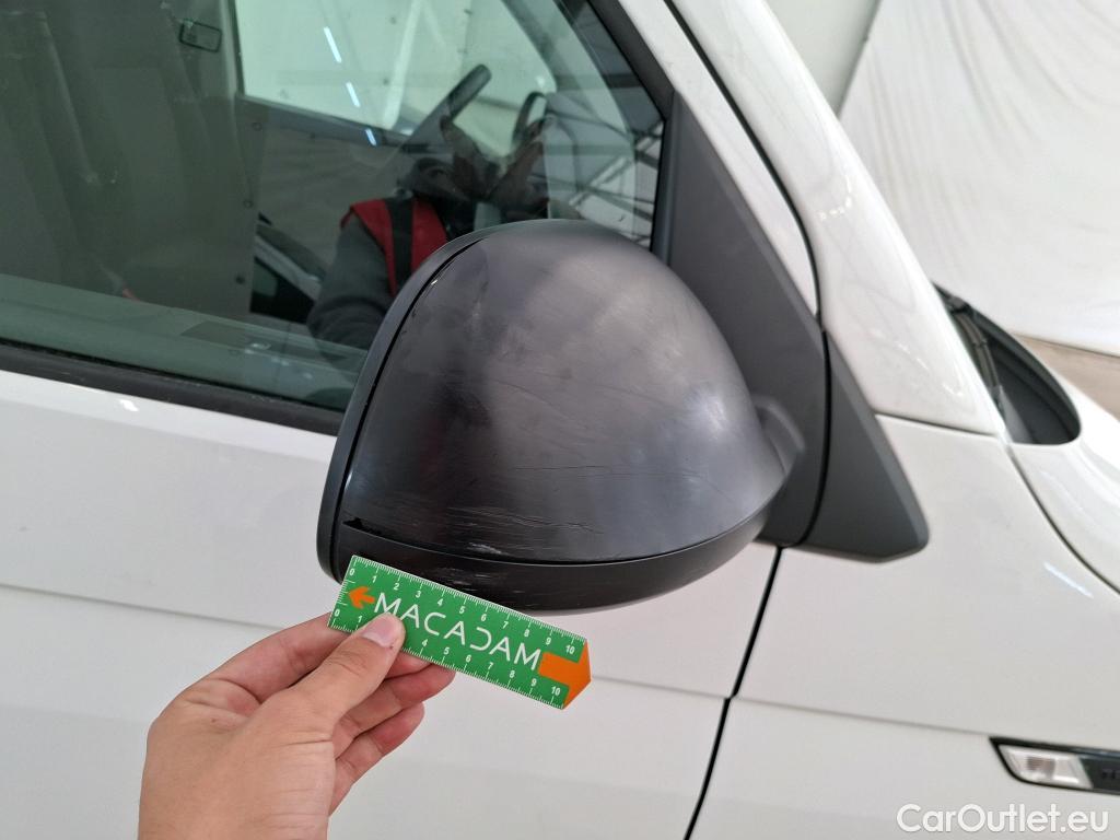  Volkswagen  Transporter VOLKSWAGEN   2019  4P  Fourgon tôlé 20 TDi 150 L2H1 Business Line #32