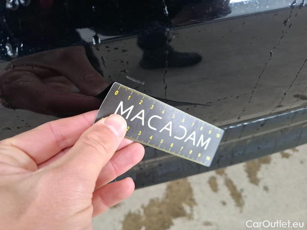  Bmw  Serie 1 BMW Série 1 / 2019 / 5P / Berline 1.5 116D #24