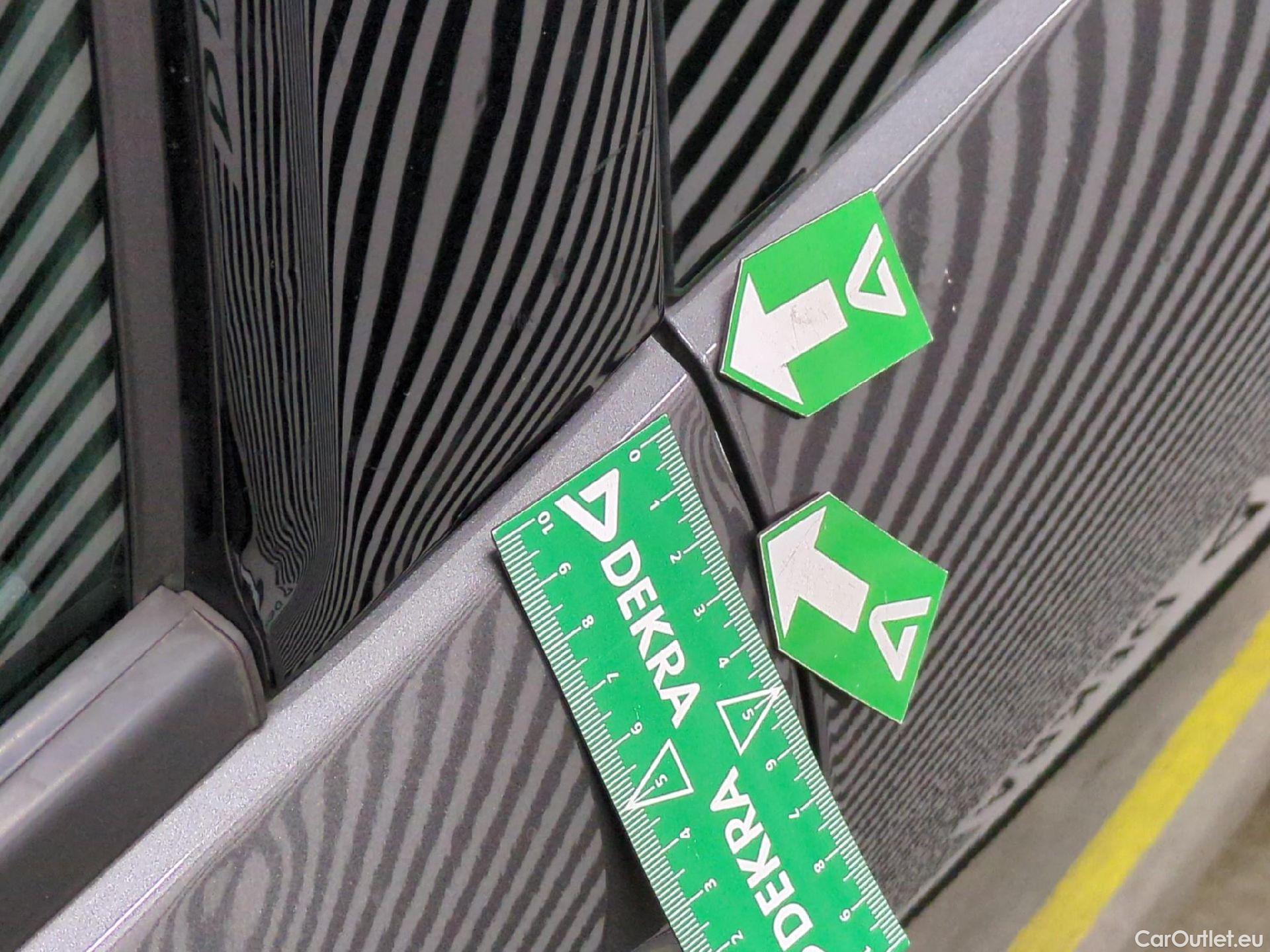  Citroen  C4 Cactus  Feel Business 1.5 BlueHDI 120CV BVA6 E6dT #50