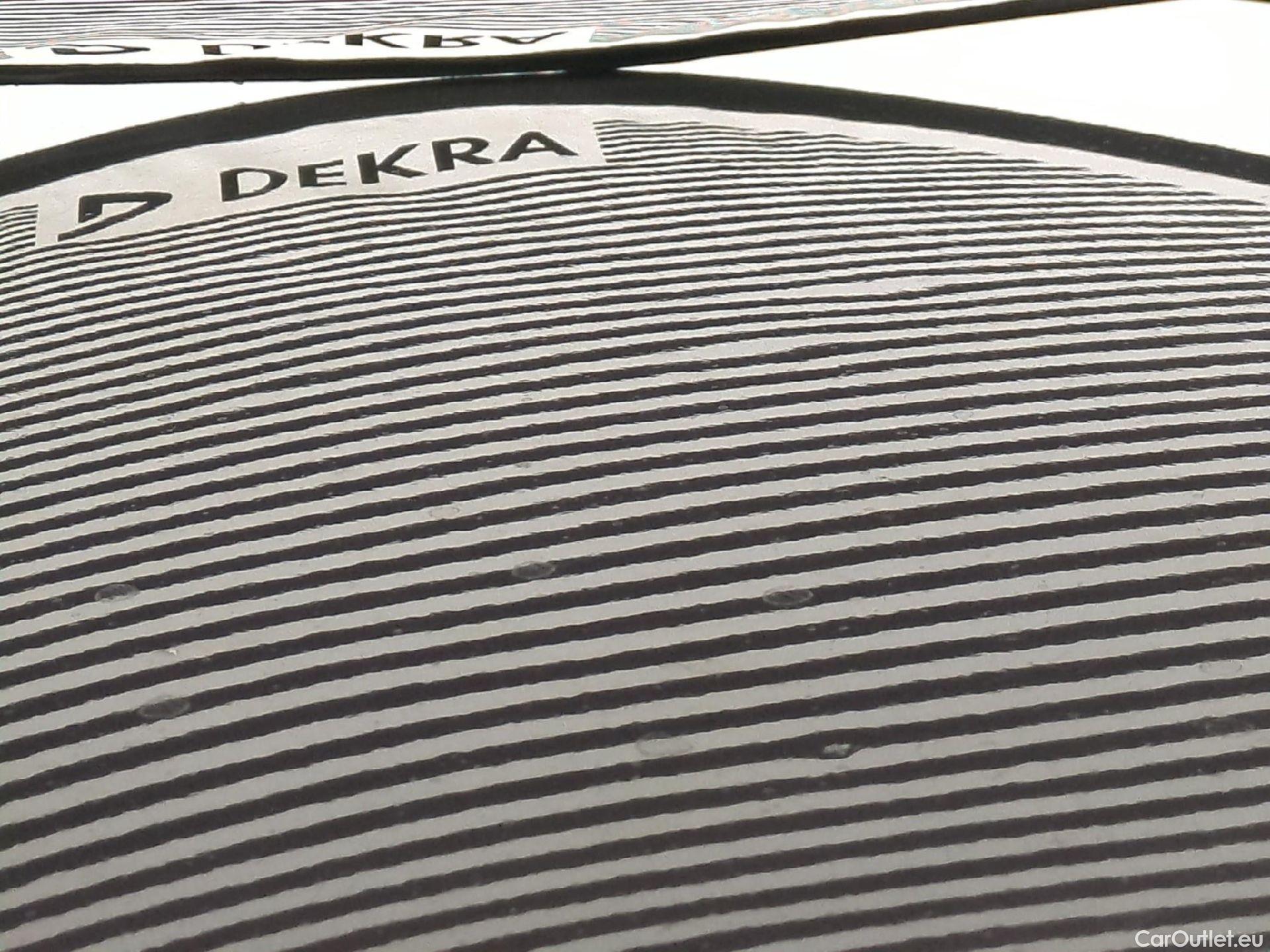  Citroen  C4 Cactus  Feel Business 1.5 BlueHDI 120CV BVA6 E6dT #39