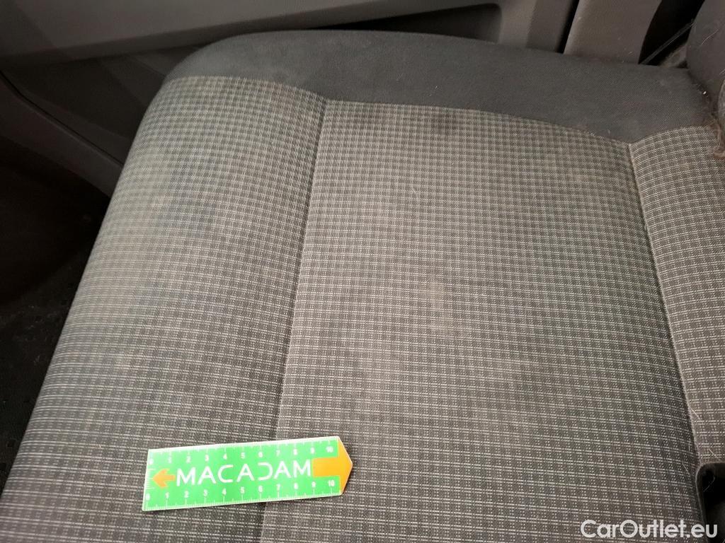  Volkswagen  Transporter VOLKSWAGEN   2019  4P  Fourgon tôlé 20 TDi 150 L2H1 Business Line #29