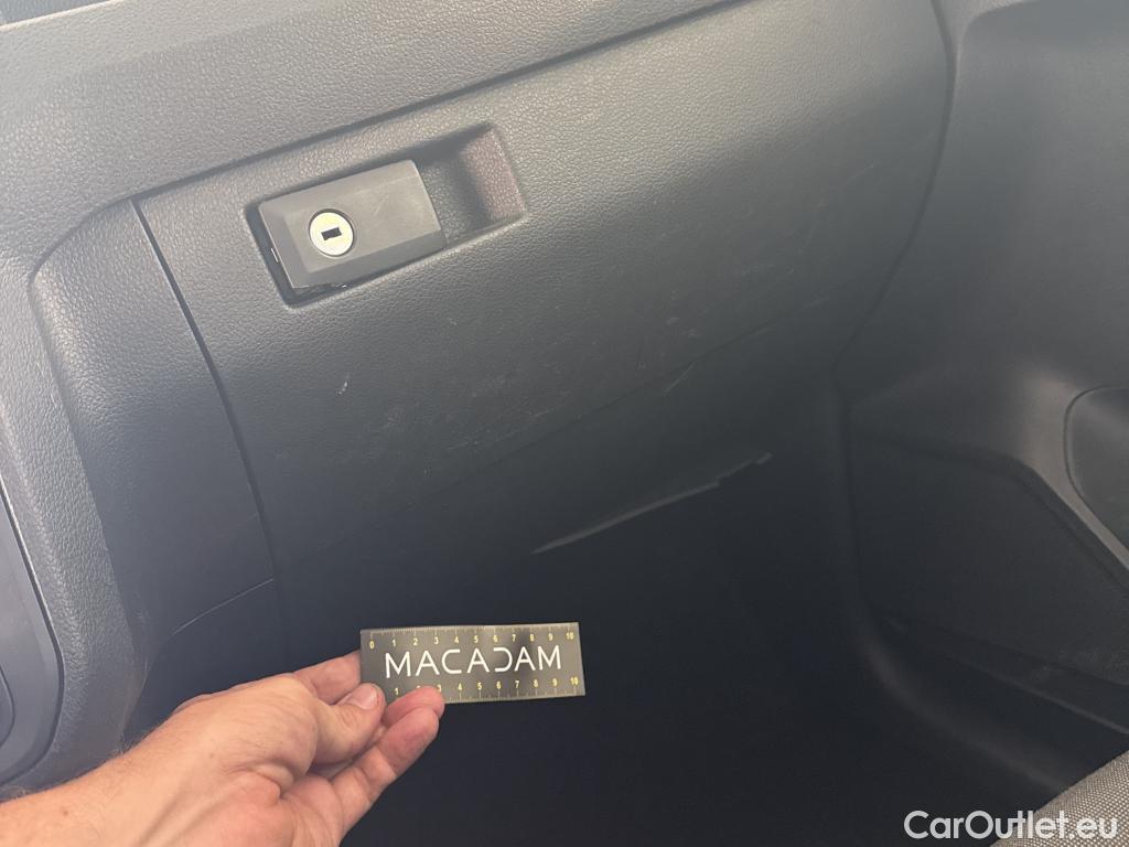  Volkswagen  Caddy VOLKSWAGEN  Van / 2015 / 4P / Fourgonnette 2.0 TDI 75 Business Line #10