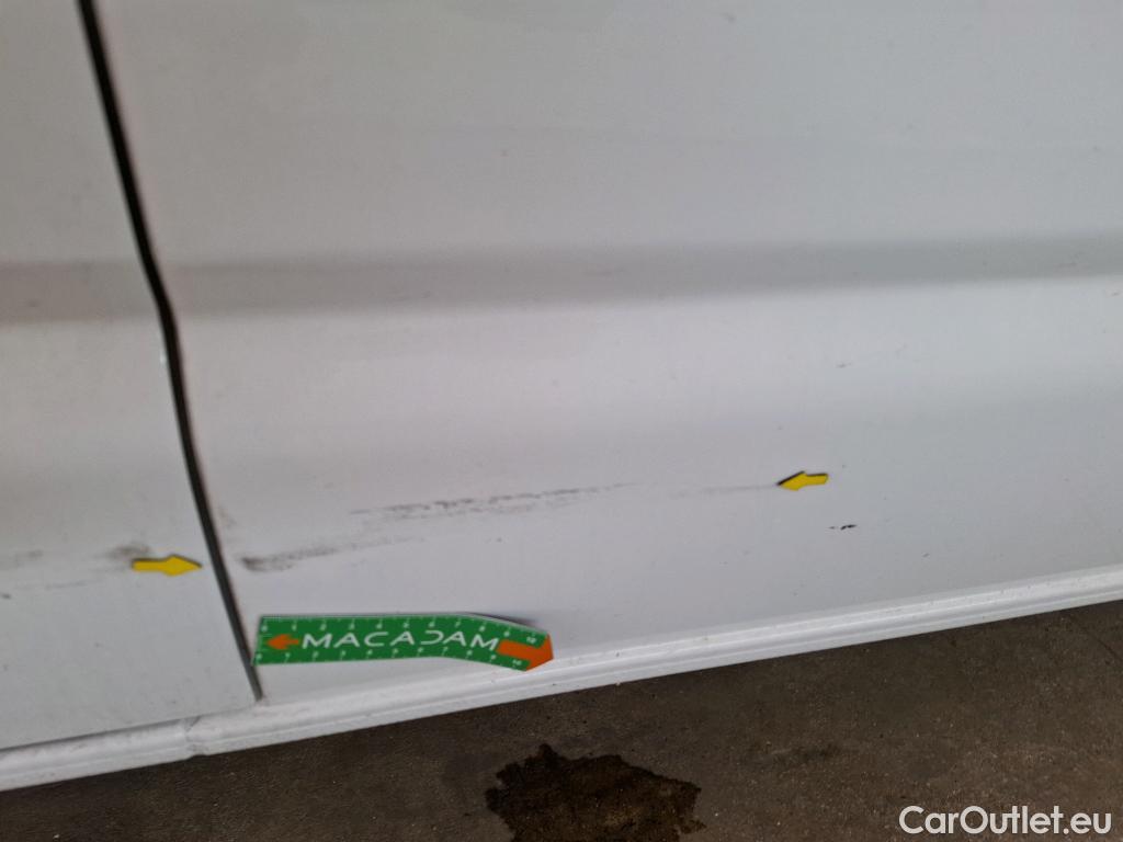  Volkswagen  Transporter VOLKSWAGEN   2019  4P  Fourgon tôlé 20 TDi 150 L2H1 Business Line #31