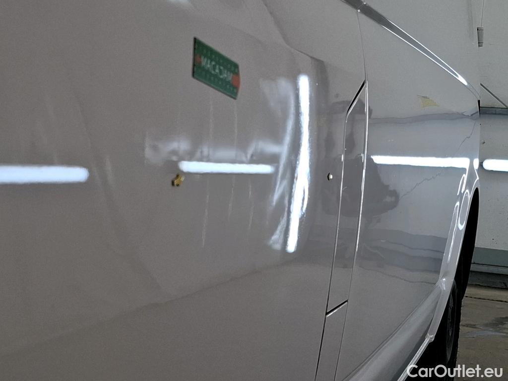  Volkswagen  Transporter VOLKSWAGEN   2019  4P  Fourgon tôlé 20 TDi 150 L2H1 Business Line #4