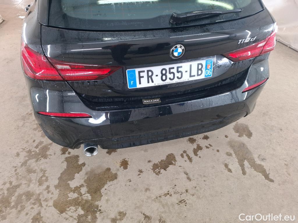  Bmw  Serie 1 BMW Série 1 / 2019 / 5P / Berline 1.5 116D #23