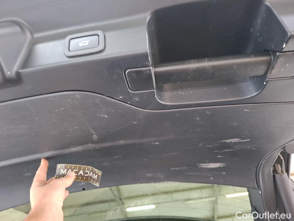  Jaguar  F-PACE JAGUAR  5p SUV  Portfolio 2L D 180ch BVA 4x4 #23