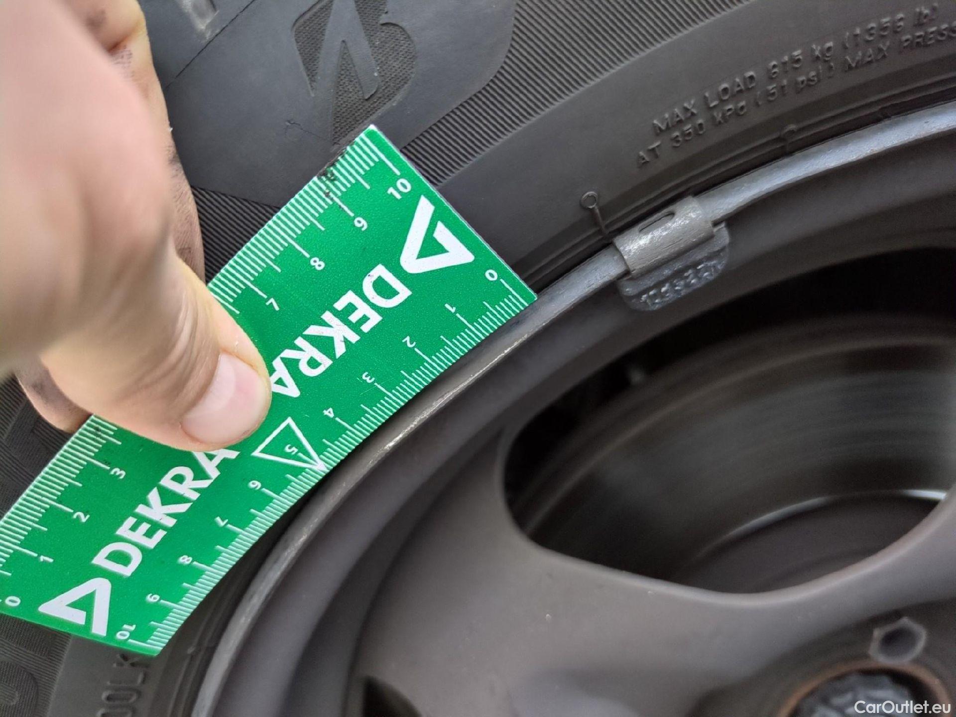  Citroen  C4 Cactus  Feel Business 1.5 BlueHDI 120CV BVA6 E6dT #14