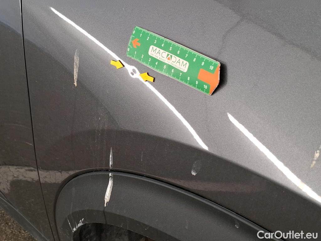  Peugeot  2008  Active Pack 1.5 HDi 110CV BVM6 E6d #35