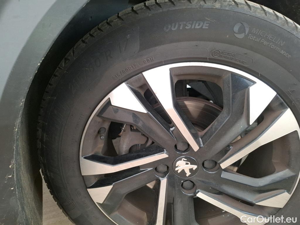  Peugeot  2008  Allure 1.5 HDi 110CV BVM6 E6d #41