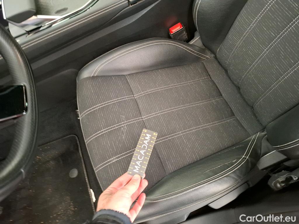  Renault  Austral RENAULT  / 2022 / 5P / Crossover TECHNO MILD HYBRID 160 AUTO #26