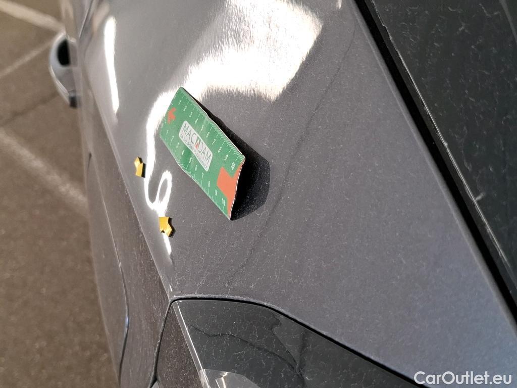  Peugeot  2008  Active Pack 1.5 HDi 110CV BVM6 E6d #22