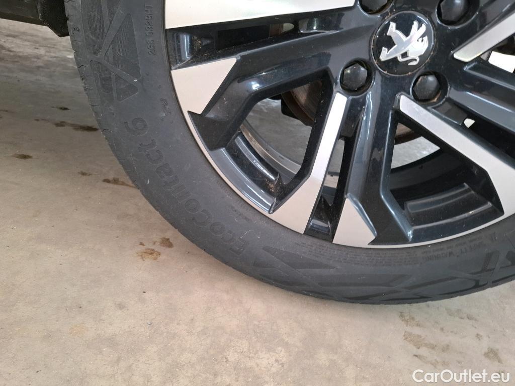  Peugeot  2008  Allure 1.5 HDi 110CV BVM6 E6d #34