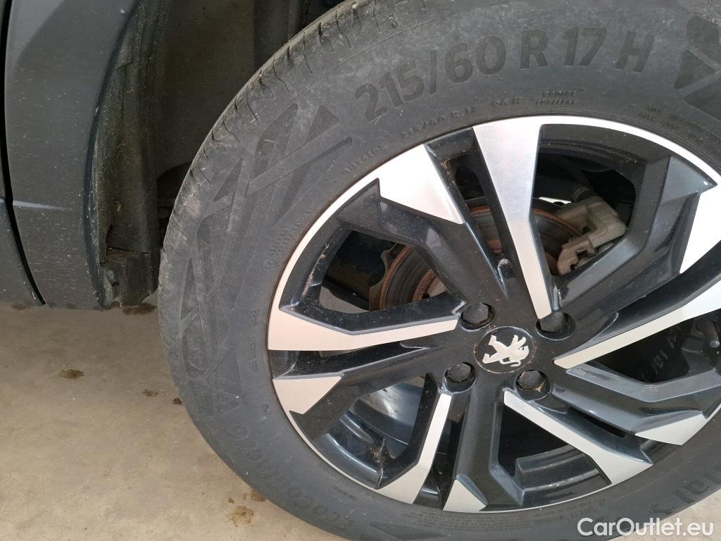  Peugeot  2008  Allure 1.5 HDi 110CV BVM6 E6d #35