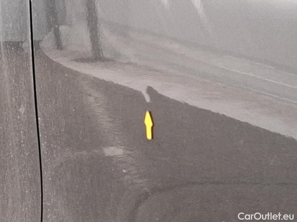  Peugeot  2008  Active Pack 1.5 HDi 110CV BVM6 E6d #19