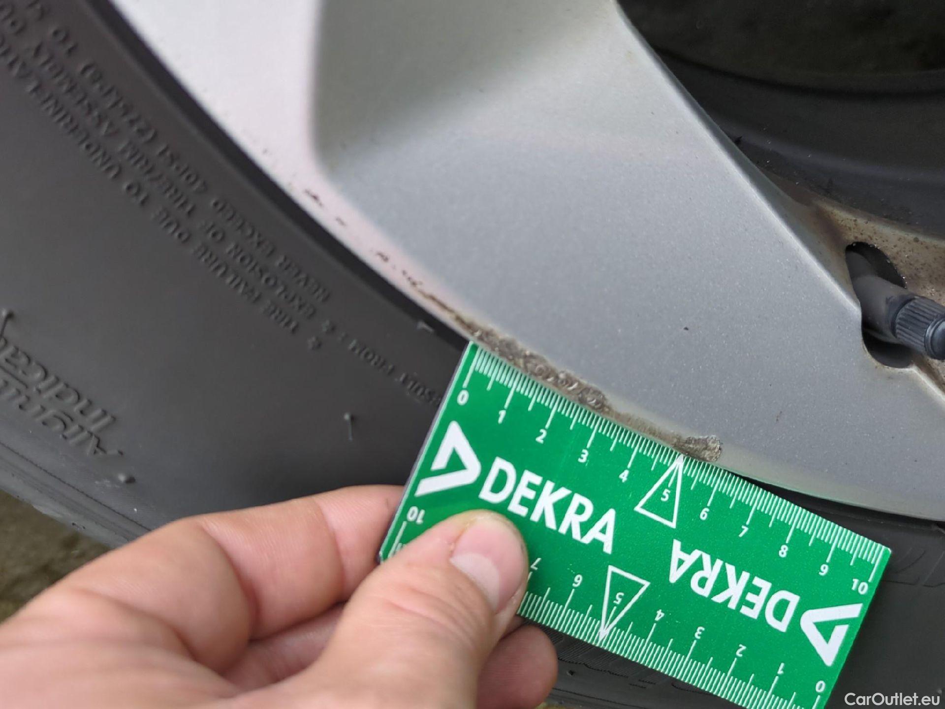  Nissan  Qashqai NISSAN  5p Crossover 1.5 DCI 115 DCT Business Edition #5