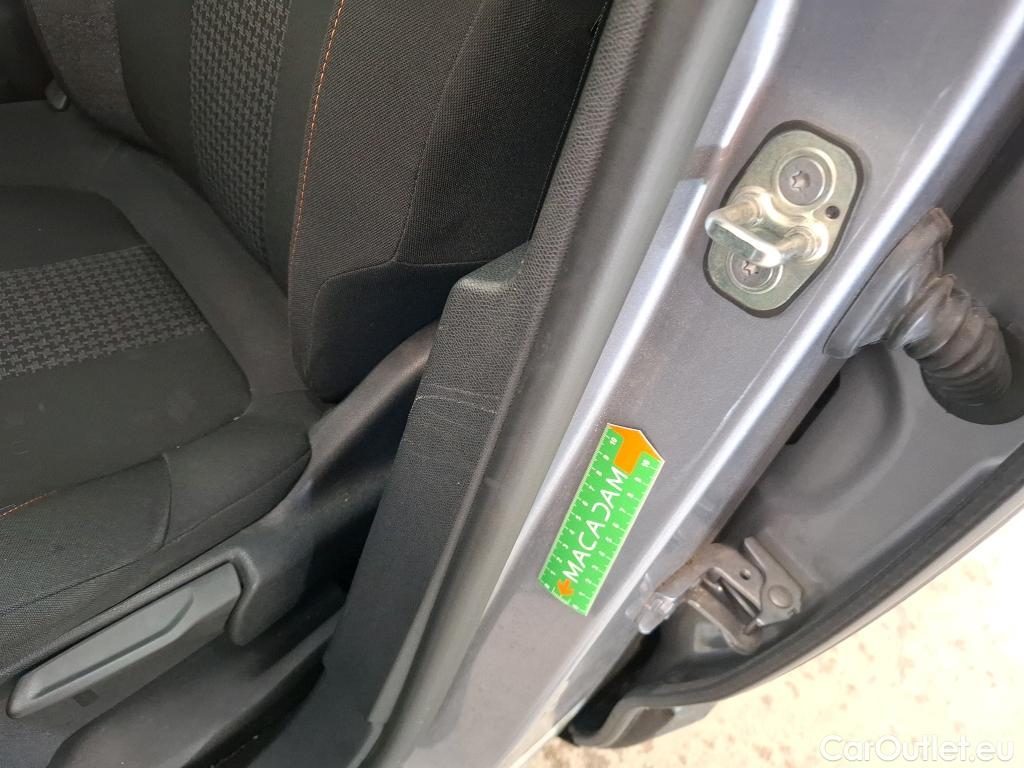  Peugeot  3008  II Active Pack 1.5 HDi 130CV BVA8 E6d #3