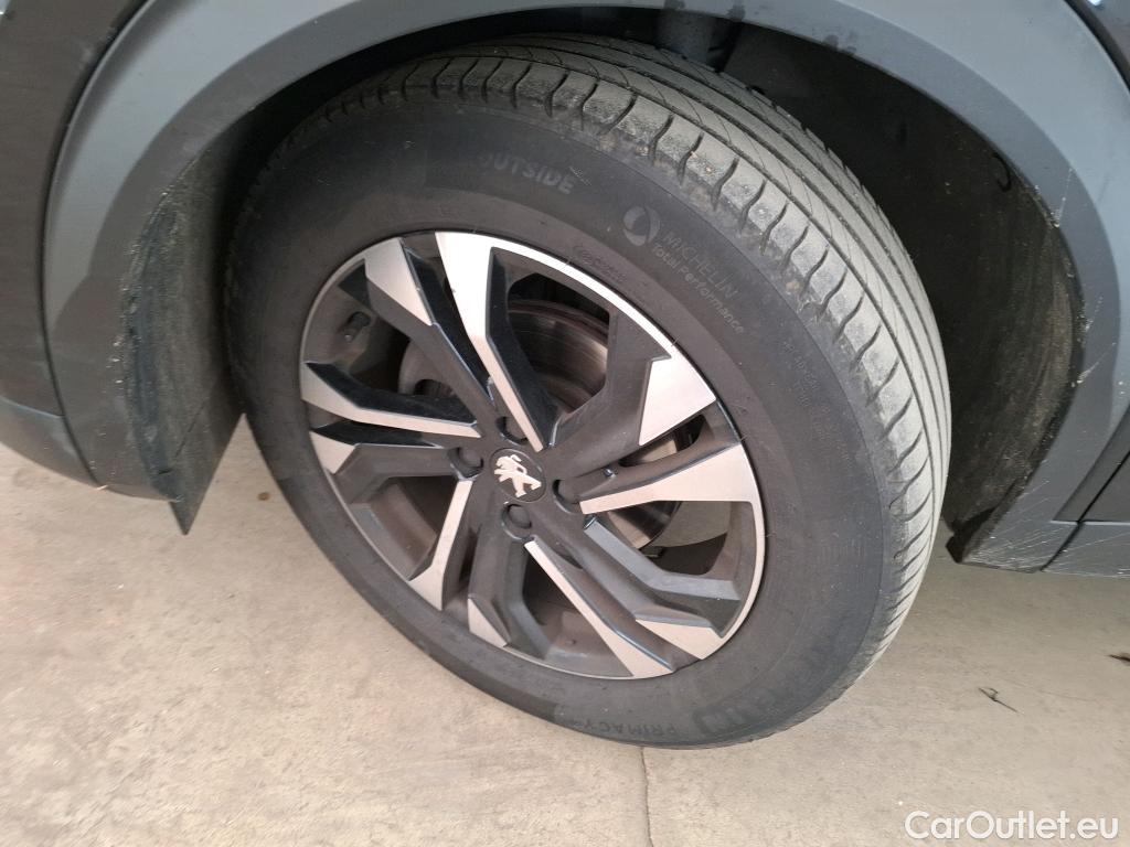  Peugeot  2008  Allure 1.5 HDi 110CV BVM6 E6d #37
