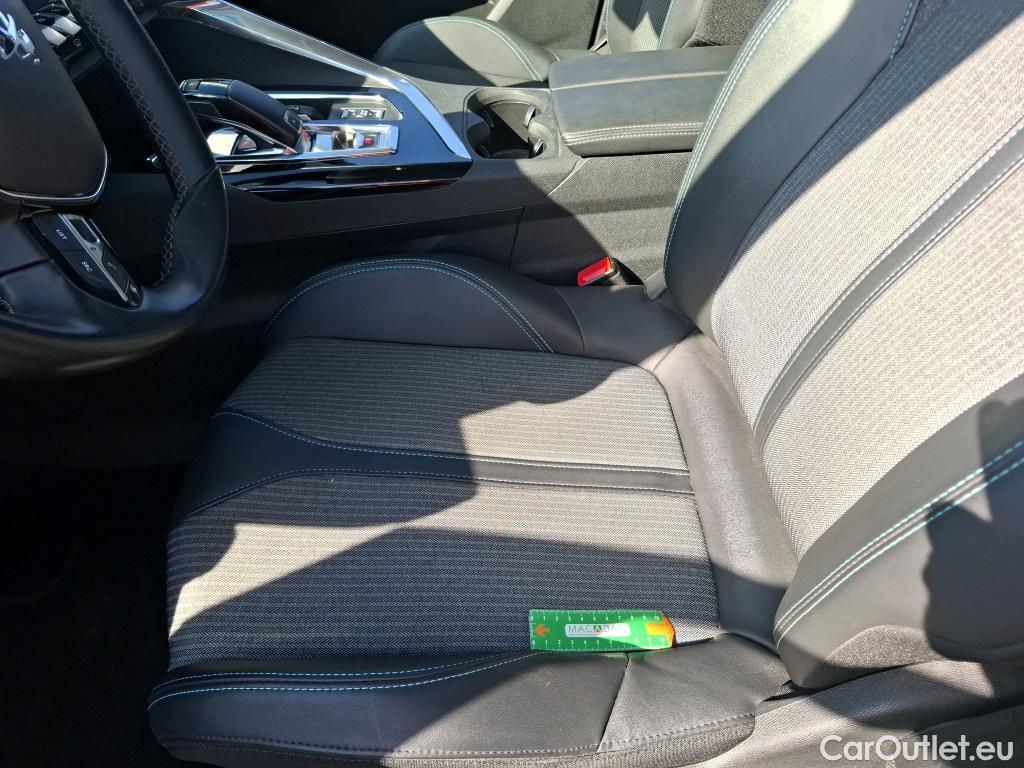  Peugeot  3008  II Allure Pack 1.5 HDi 130CV BVA8 E6d #5