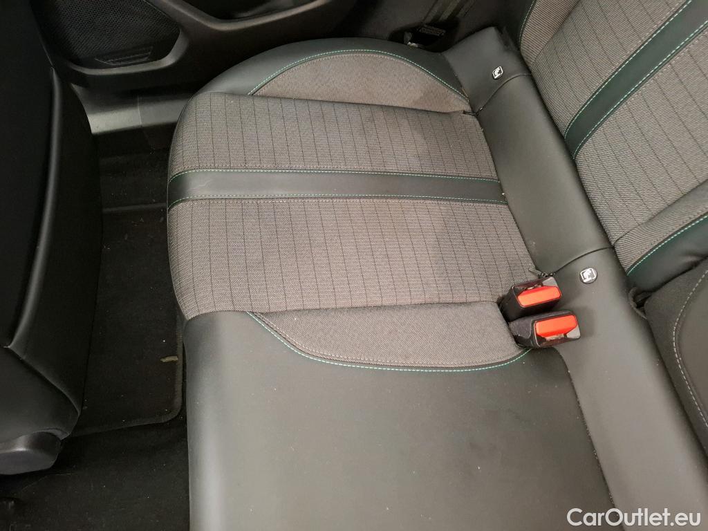  Peugeot  2008  Allure 1.5 HDi 110CV BVM6 E6d #49