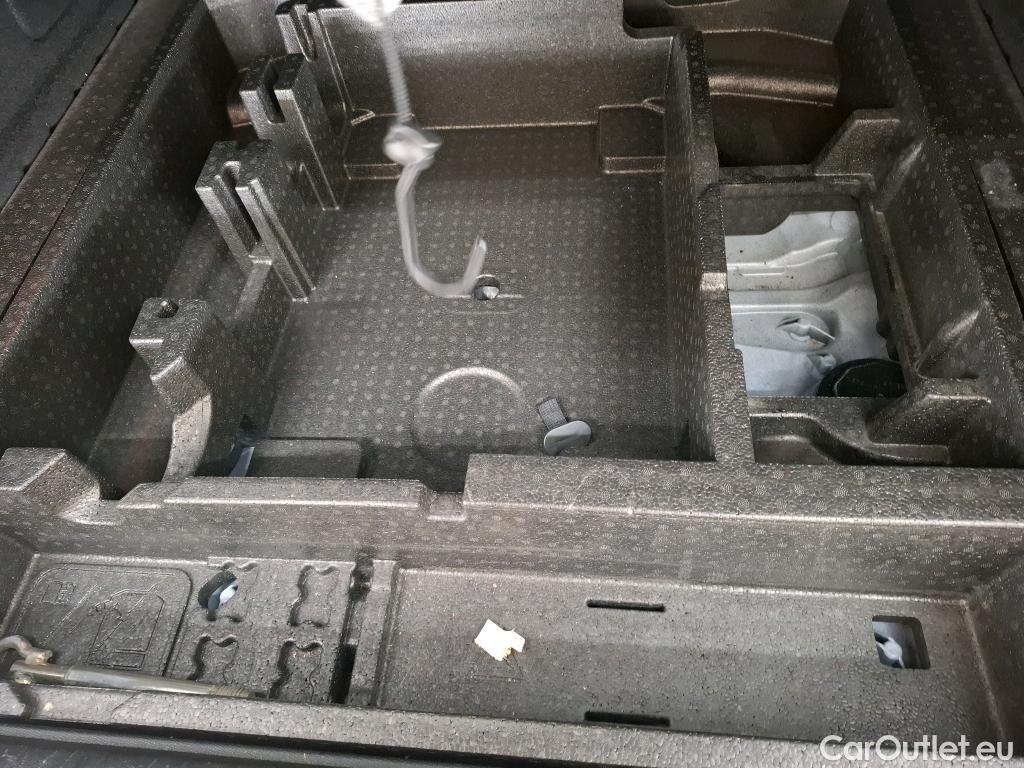  Peugeot  308 PEUGEOT  SW 5p ET 1.6 BlueHDi 120 S&S Active 5P #17