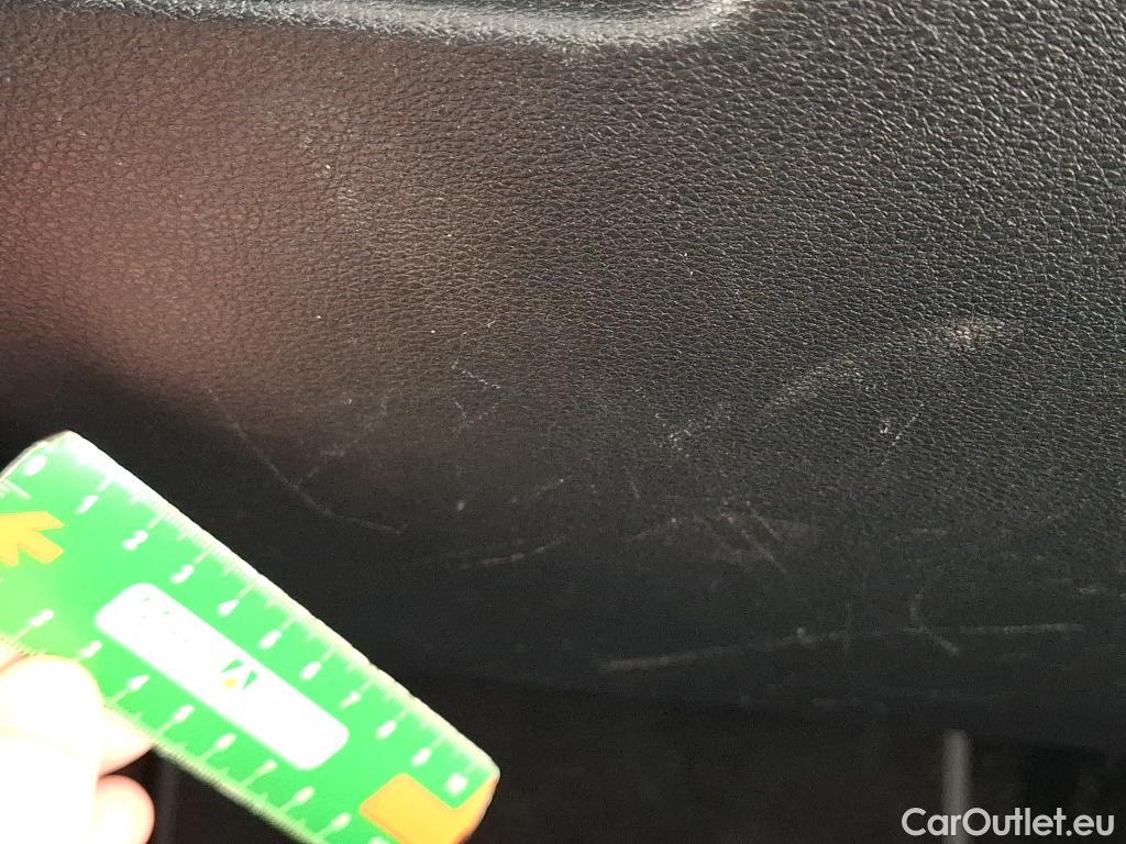  Skoda  Octavia  Combi Business 1.6 TDI 115CV BVA7 E6 #32