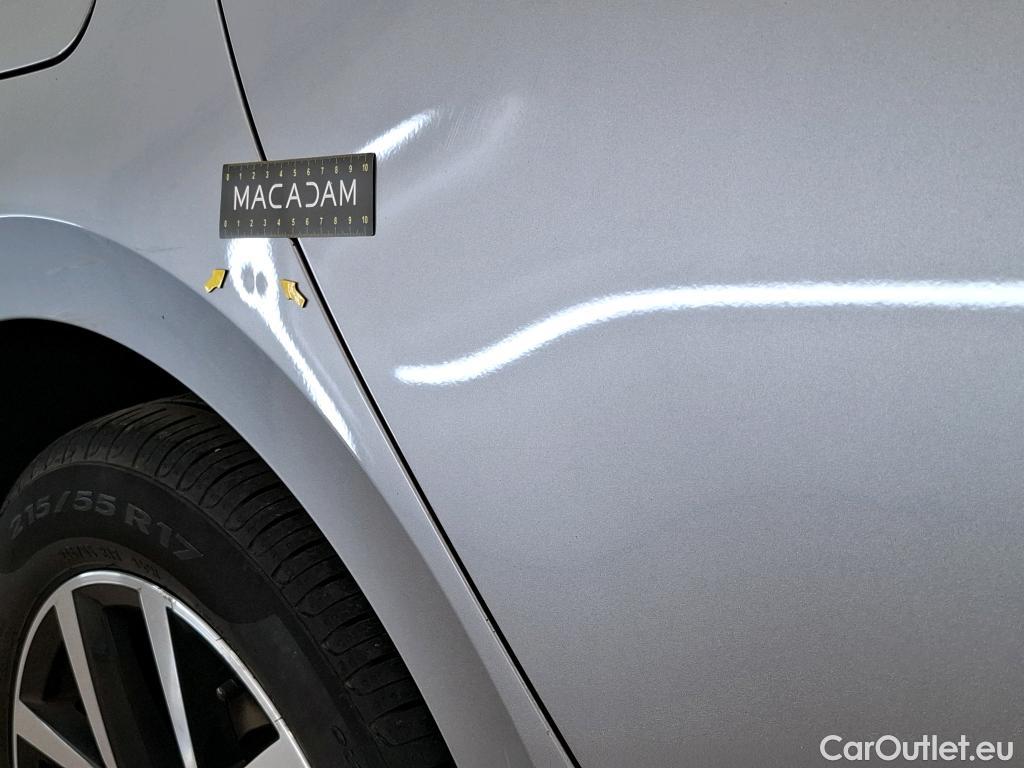  Volkswagen  Passat VOLKSWAGEN  SW / 2019 / 5P / Break 2.0 TDI 150 SCR DSG7 SW LOUNGE #13