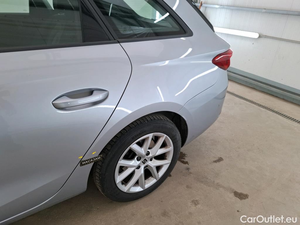  Seat  Leon SEAT  Sportstourer / 2020 / 5P / Break 1.0 eTSI 110 DSG S&S Style Business #5