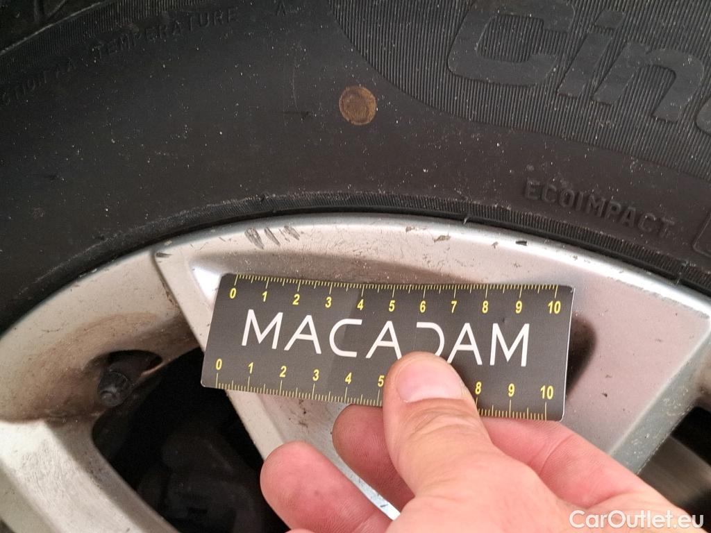  Seat  Leon SEAT  Sportstourer / 2020 / 5P / Break 1.0 eTSI 110 DSG S&S Style Business #19