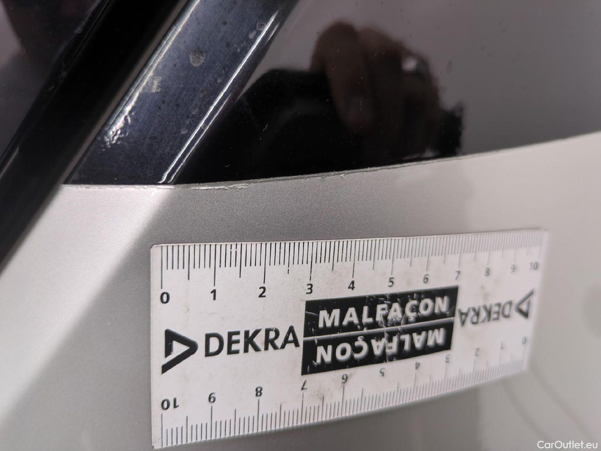  Toyota  Corolla TOYOTA  / 2018 / 5P / Berline Hybride 184h Collection #11